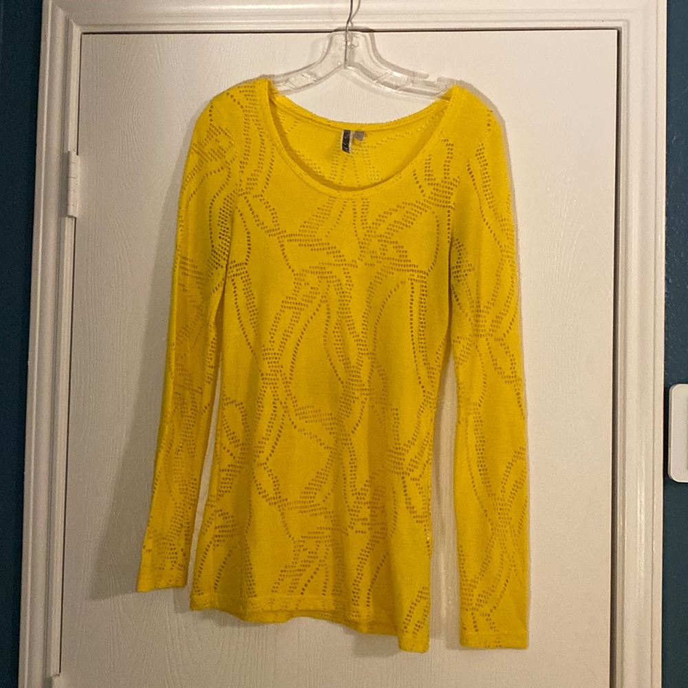 Yellow burnout shirt top